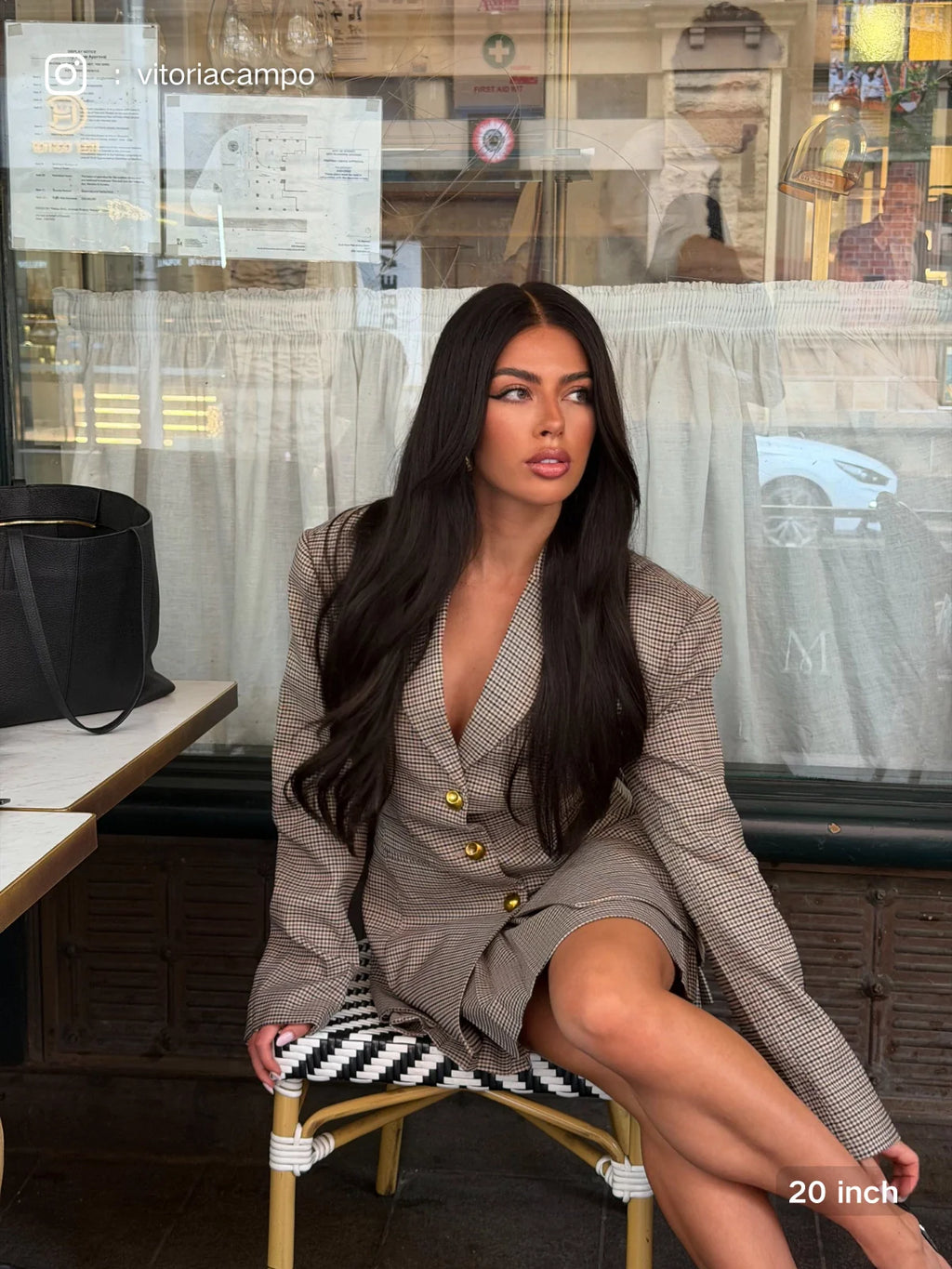 Rylee Loose Wave Curtain Bangs Natural Black Wig